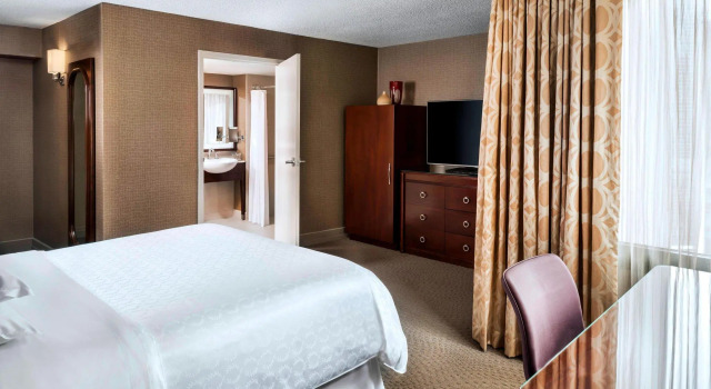 Двухместный номер Standard Sheraton Centre Toronto Hotel