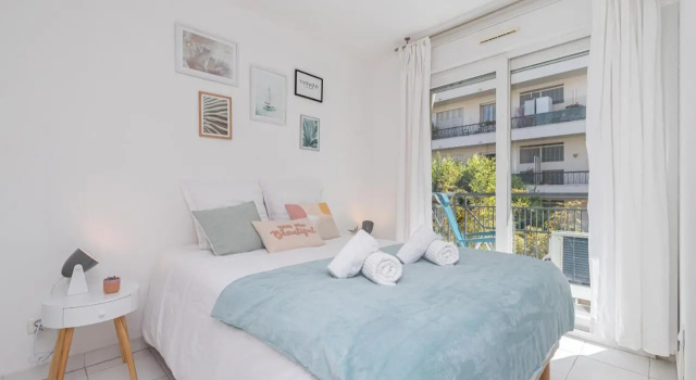 Comfortable 1 Bdr Downtown - AC & Parking, Забронировать Апартаменты/квартира Ницца Приморские Альпы, рядом с Железнодорожный вокзал Ницца-Вилль