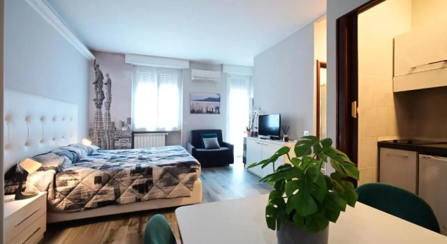 Апартаменты с балконом Holiday Homes Aparthotel Milano