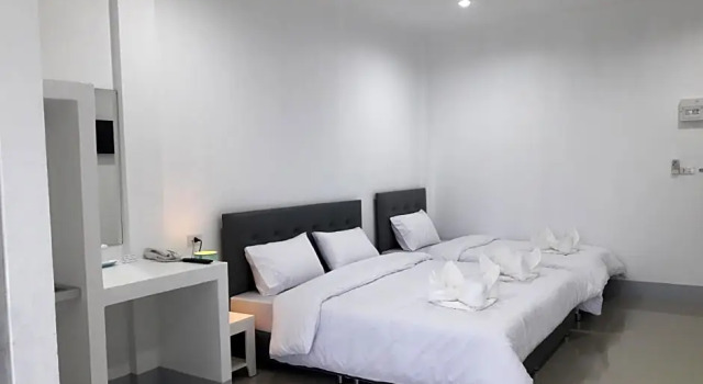 Номер Economy DK Grand Hotel