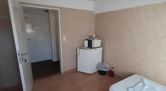 Трёхместный номер Standard 2-Rent Group Hostel Rooms&Apartments EVE168