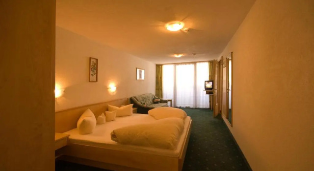 Haus Bernardes, Rezerwuj Hotel Hotele w Tyrol ze śniadaniem, Śniadanie