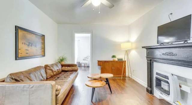 Коттедж Modern OKC Duplex in Plaza: Steps to Shops & Bars