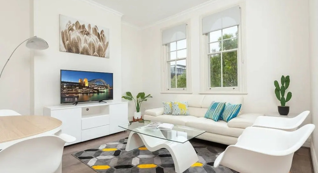 Коттедж с балконом Stunning Sydney Home 3