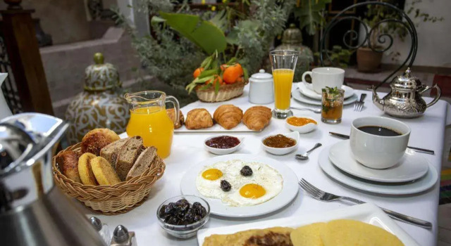 Riad Matins De Marrakech, Забронировать Отель Отели Марракеш-Тенсифт-Эль-Хауз с парковкой, Парковка