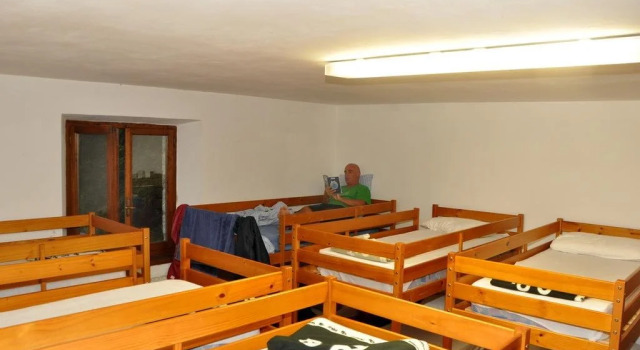 Rifugio Isera, Book Hotel Villa Collemandina Tuscany