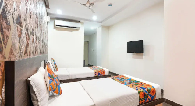 Номер Premium Fabhotel Indian Residency