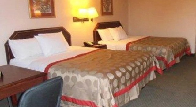Econo Lodge, Rezervasyon Otel Dallas Dallas - Fort Worth Metropolitan Area
