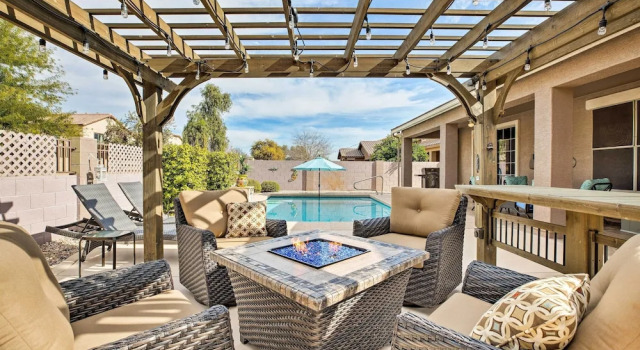 Коттедж Family Home w/ Pool, BBQ & Fire Pit in Goodyear