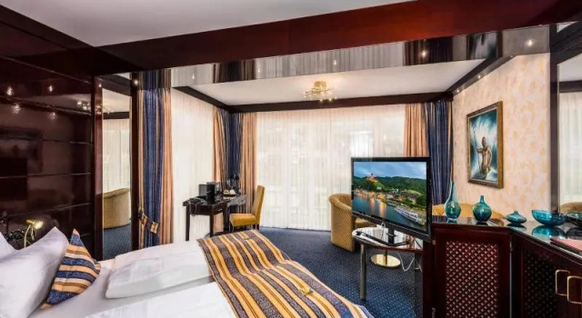 Полулюкс Standard Moselstern Hotel Brixiade &Triton