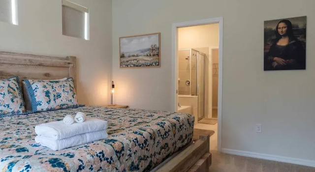 Family Friendly 5BR Home Pool Patio Room for 10