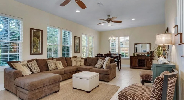 Beyond the Sea 5 Bedroom Holiday Home by Five Star Properties, Varaa Lomakoti Miramar Beach Emerald Coast
