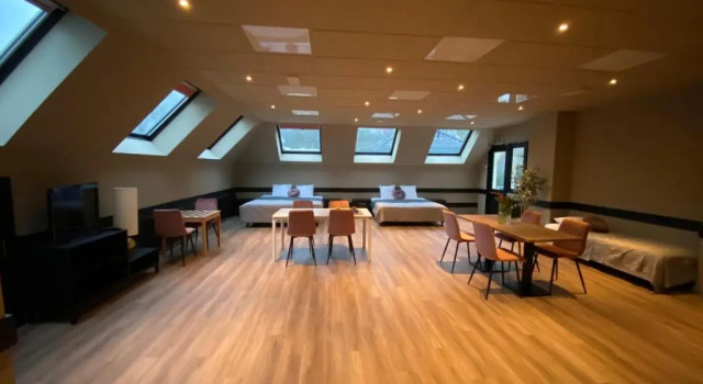 Семейный номер Standard Hotel Zee Bergen
