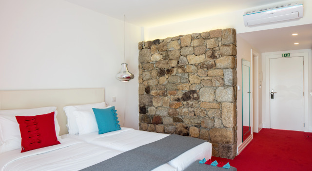 Cerca Design House, Rezerwuj Boutique Hotel Hotele w Cova da Beira z basenem, Basen