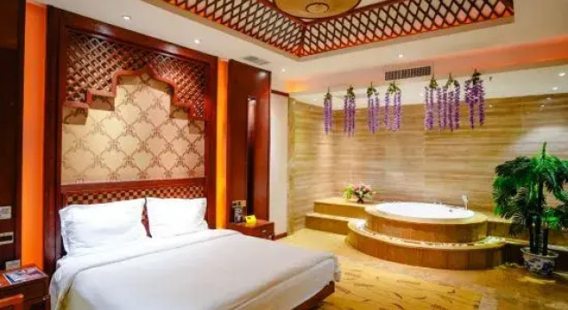 Люкс Superior Kunming Shuitian Hot Spring Hotel