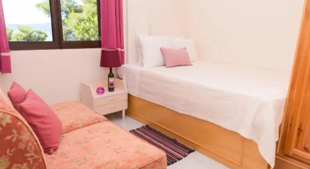 ILIOCHARI sea view apartments Oropos - Kalamos, Забронировать Апартаменты/квартира Оропос Ороп