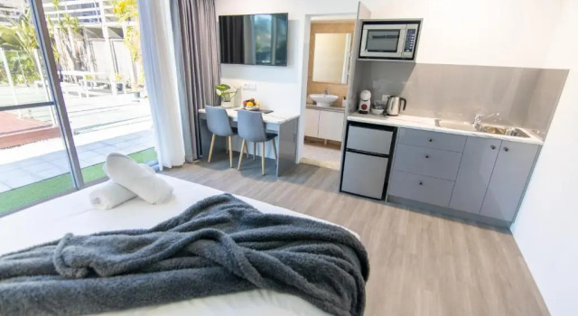 Двухместная студия Deluxe City Star Lodge