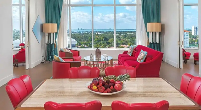 Люкс с 2 комнатами с видом на залив Faena Miami Beach