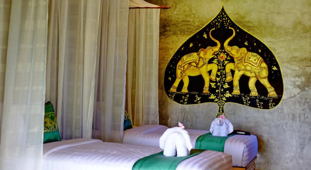 Бунгало с видом на бассейн Sawasdee Sukhothai Resort