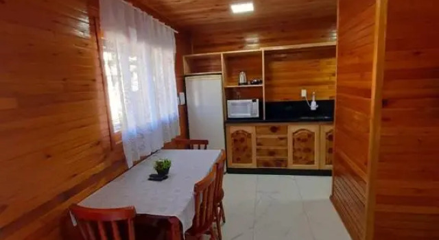 Águia Dourada Hospedagem Casa 01, Забронировать Отель Бон-Жардин-да-Серра Санта-Катарина