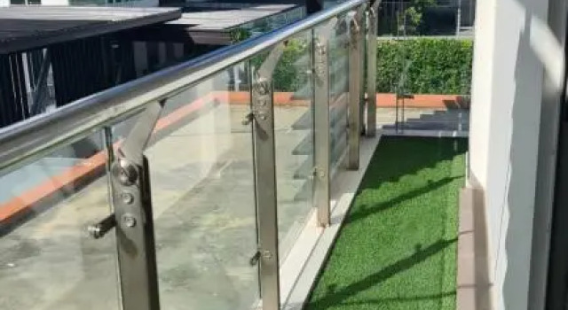 Aeropod KK Corner Unit Near City and Airport 4 pax Free Parking, Забронировать Отель Отели Кота-Кинабалу 4 звезды, 4*