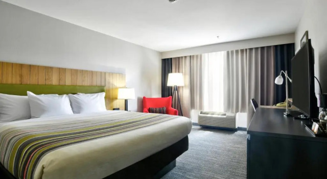 Номер Standard Country Inn & Suites by Radisson, Oklahoma City Airport, OK