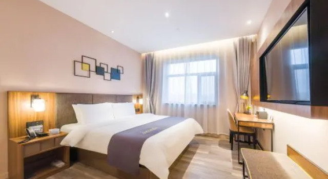 Люкс Homeinn Plus (Shijiazhuang Zhengding Airport)