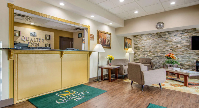 Quality Inn & Suites Union City - Atlanta South, Boek Hotel Hotels in Georgia met parkeren, Parkeren