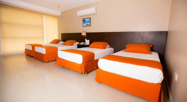 Четырёхместный номер Standard Hotel Los Almendros