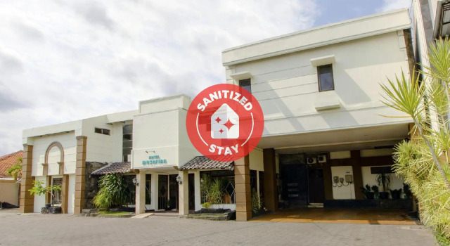 Люкс OYO 1683 Hotel Musafira Syariah