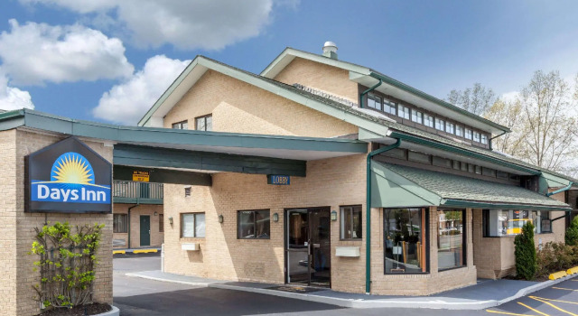 Номер Standard Days Inn by Wyndham Woodbury Long Island