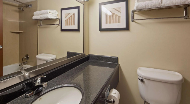 Четырёхместный номер Standard Best Western Capital Beltway Washington DC