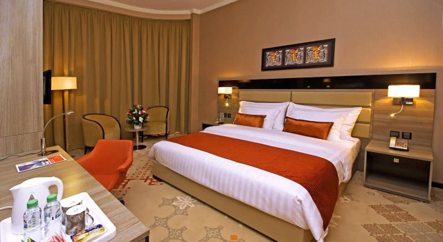 Mira Hotel Corniche