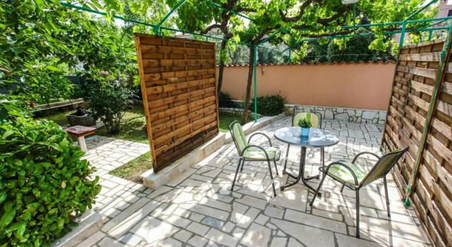 Apartments Vuceric, Reserva ahora Apartamento Hoteles en Peroj con aparcamiento, Aparcamiento