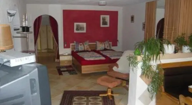 Ferienwohnungen-Roder-Ferienwohnung-II