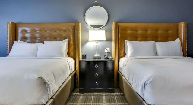 Люкс The Campbell House Lexington, Curio Collection by Hilton