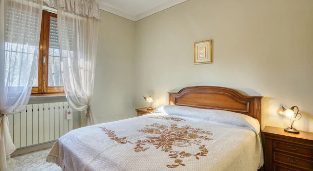 Beautiful Home in Altopascio With 2 Bedrooms and Wifi, Забронировать Отель Отели в центре Альтопашо, в центре