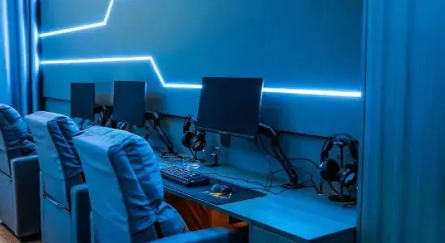 Tieyixiong E-sports Homestay, Book Hotel Chifeng Inner Mongolia