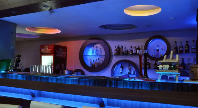 Indismart Hotel, Book Hotel All inclusive-hoteller i West Bengal, Alt inklusive