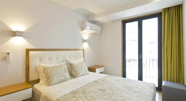 Apartment With one Bedroom in Porto, With Wifi - 7 km From the Beach, Varaa Huoneisto Hotellit Porto pysäköinnillä, Pysäköinti