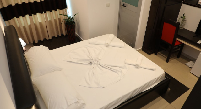 Hotel Aglon, Забронировать Отель Влёра Область Влёра