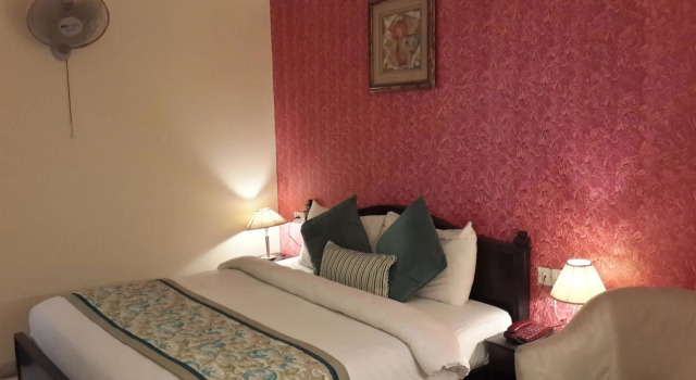 Tulip Inn Green Castle, Varaa Hotelli All inclusive -hotellit kohteessa Mussoorie, All Inclusive