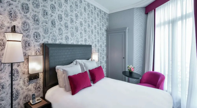 Двухместный номер Classic Maison Astor Paris, Curio Collection by Hilton