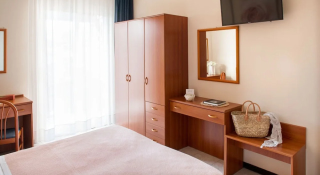 Двухместный номер Standard с балконом Hotel Olympic