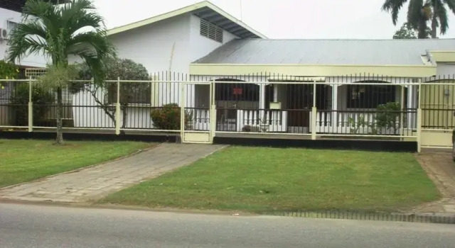 Gravenbergstraat Appartementen, Book Hotel Paramaribo Suriname