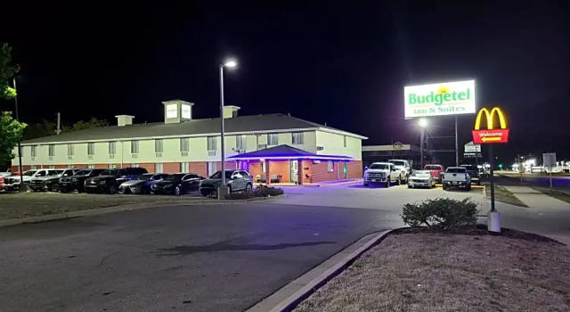 Номер Economy Budgetel inn & Suites