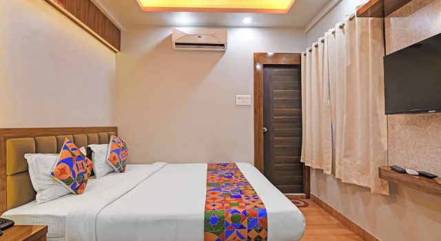 Номер Premium Fabhotel Prime Airport Palace