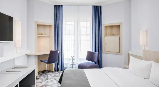 Одноместный полулюкс IntercityHotel Rostock