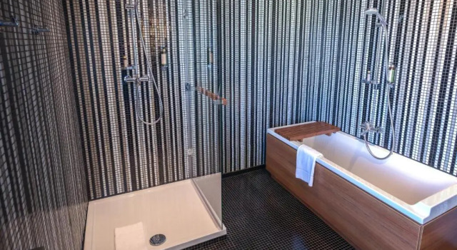 Полулюкс Hotel Yasmin Košice