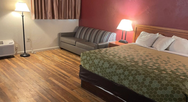 Студия Harmony Inn & Suites
